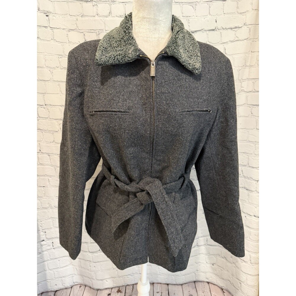 Express Utility Wool jacket coat faux fur collar and a tie belt Size Large